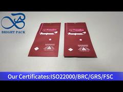 czerwona mała, niestandardowa torba zabezpieczająca przed dziećmi