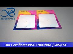 mała torba zapinana na kabel z przezroczystym okienkiem