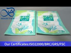 biała, stojąca plastikowa torebka na perełki do prania 400g