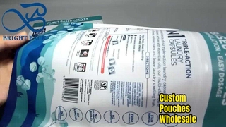 Hurtownia niestandardowych torebek stojących z nadrukiem