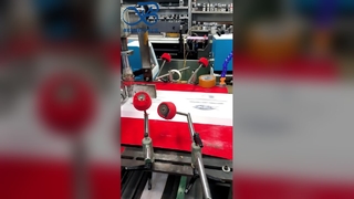 Ekologiczne, biodegradowalne torby papierowe z certyfikatem FSC do pakowania ubrań na koszulki