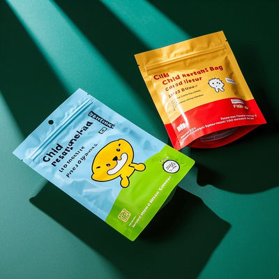 Zestaw opakowań z tworzyw sztucznych o wysokiej odporności na działanie dzieci