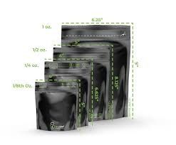 Plastikowy worek do recyklingu dostosowany do atrakcyjnych opakowań wymagających uwagi