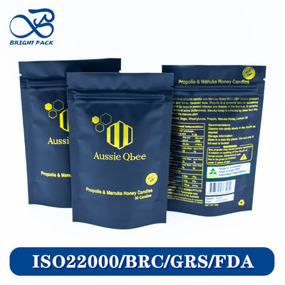 Woreczki typu stand-up premium do pakowania cukierków z niestandardowym nadrukiem marki, rabaty przy zamówieniach hurtowych.