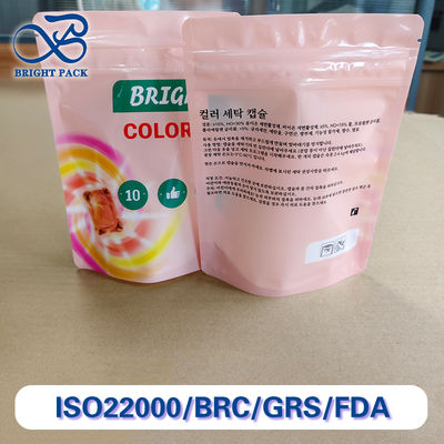 Szczelne, zabezpieczone przed dziećmi saszetki z podwójnym uszczelnieniem do pakowania kapsułek do prania w sprzedaży hurtowej.